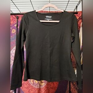 Women's Black Long Sleeve Top